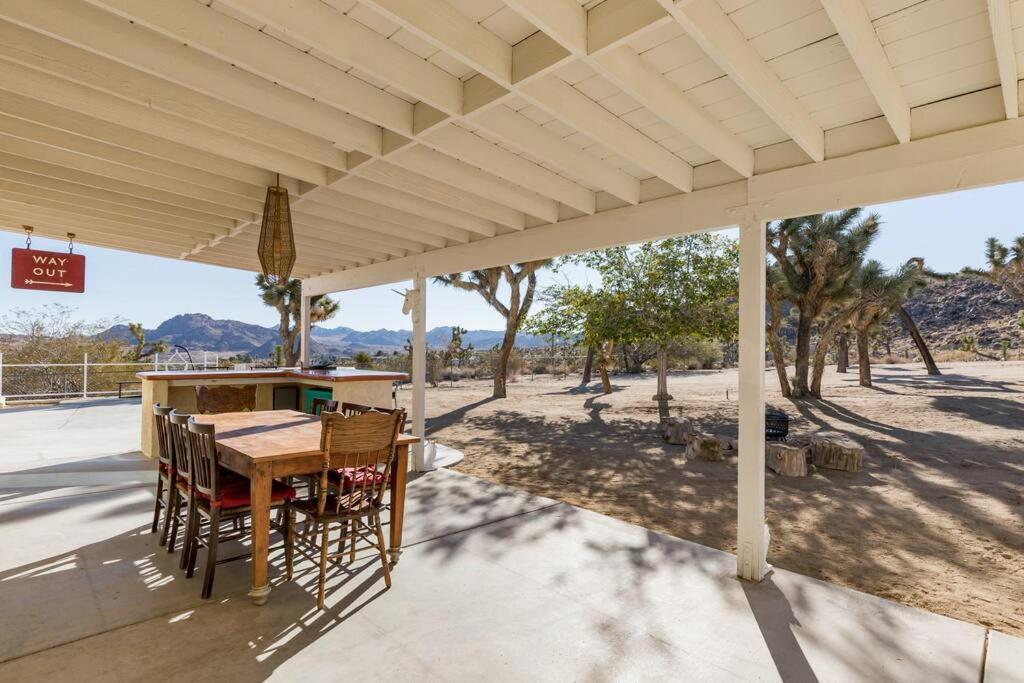 The Way Out Ranch. Escape To Solitude On 2.5 Acres Villa Joshua Tree Eksteriør bilde