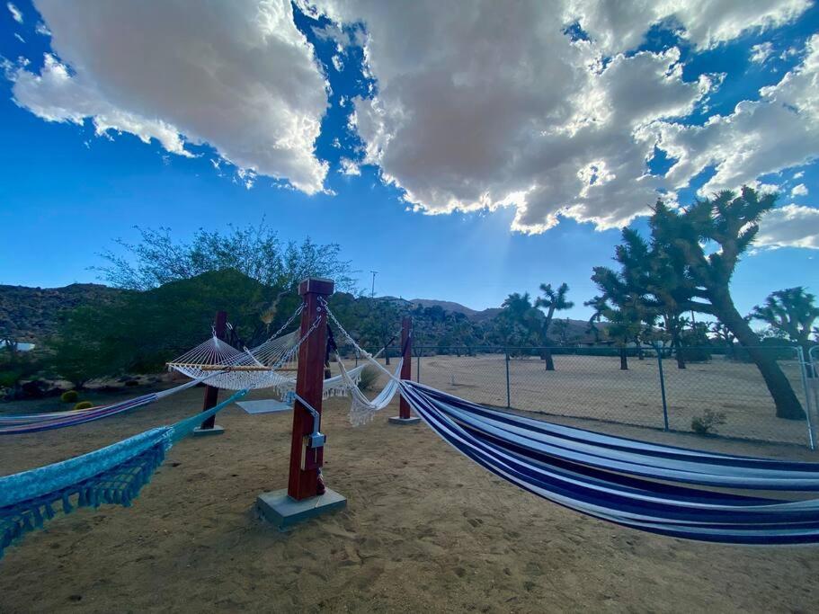 The Way Out Ranch. Escape To Solitude On 2.5 Acres Villa Joshua Tree Eksteriør bilde